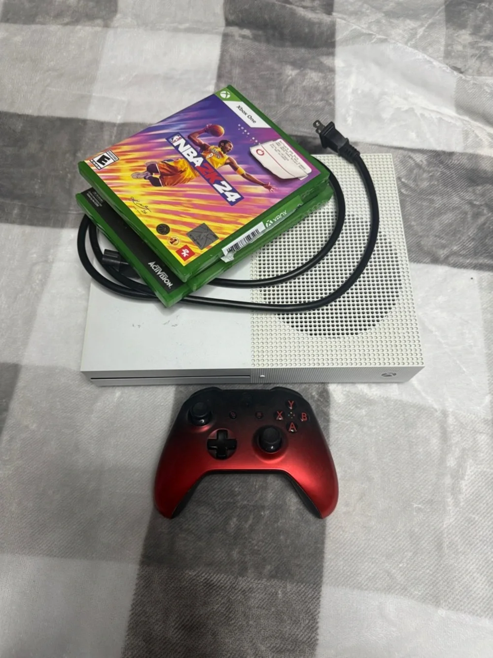 One S White Console Bundle with Red Wireless Controller